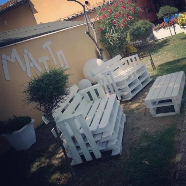 Locanda Del Tavolo Matto بوتنزا بيسينا المظهر الخارجي الصورة